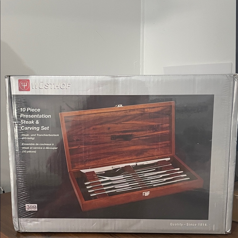 Wusthof 10 Piece Presentation Steak & Carving Set - Silver and Brown